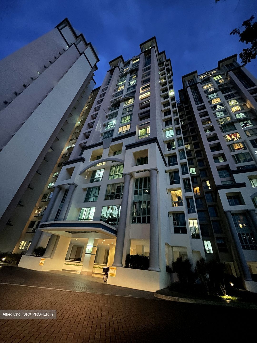 Hazel Park Condominium thumbnail photo